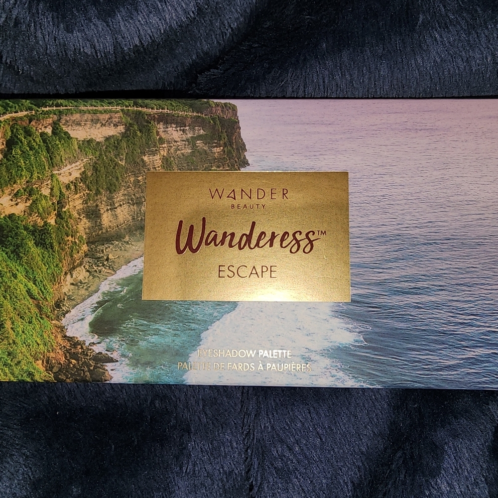 Wandress Escape pallette by wander beauty